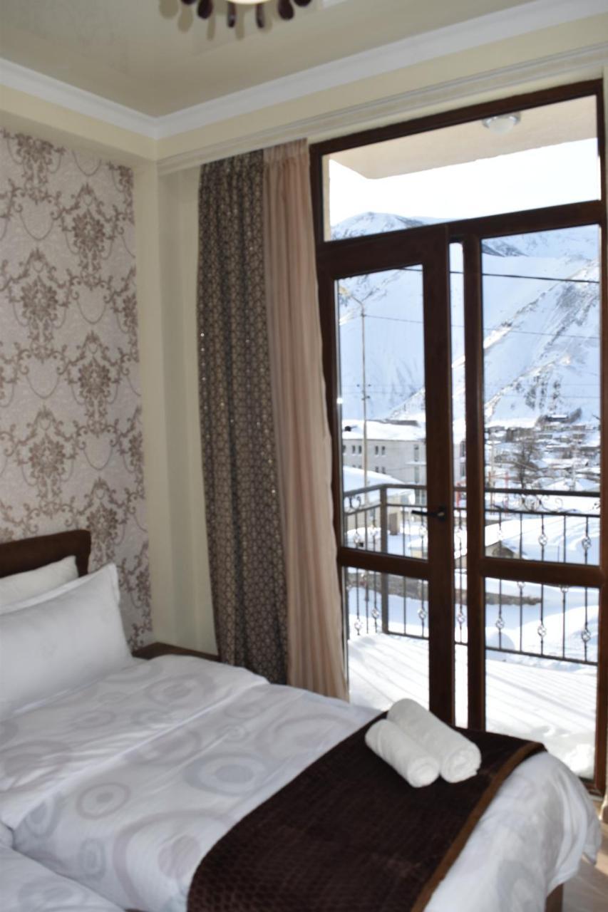 Hotel Iveria Kazbegi Esterno foto