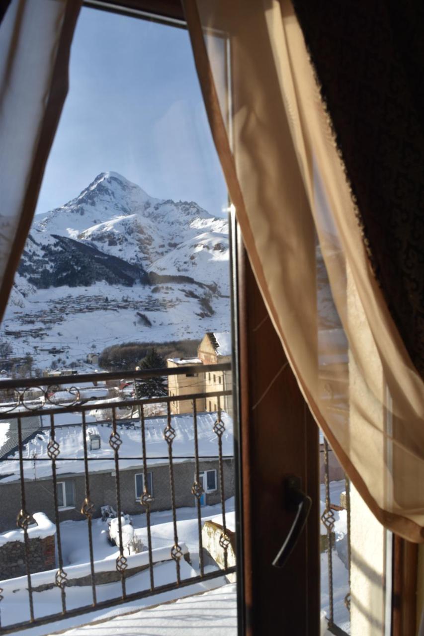 Hotel Iveria Kazbegi Esterno foto