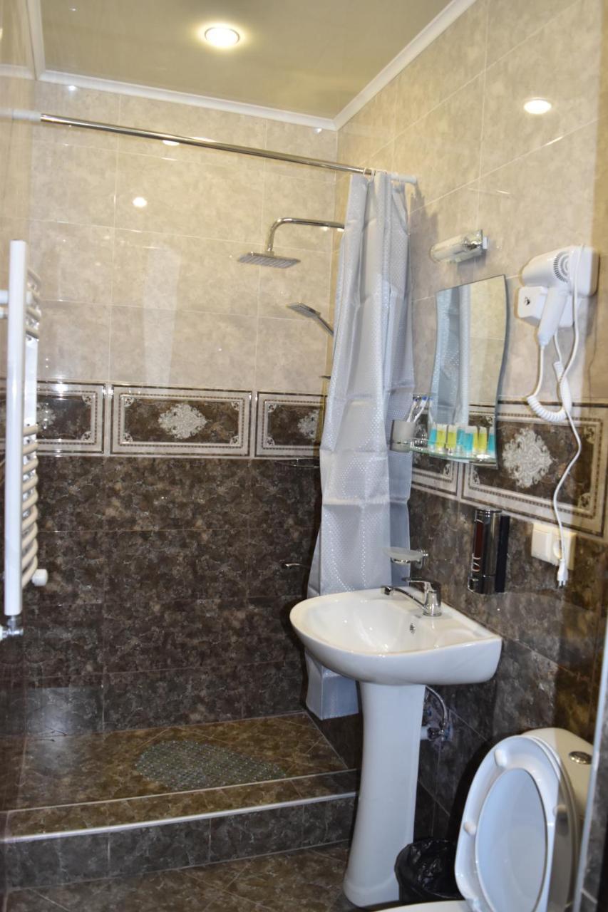 Hotel Iveria Kazbegi Esterno foto